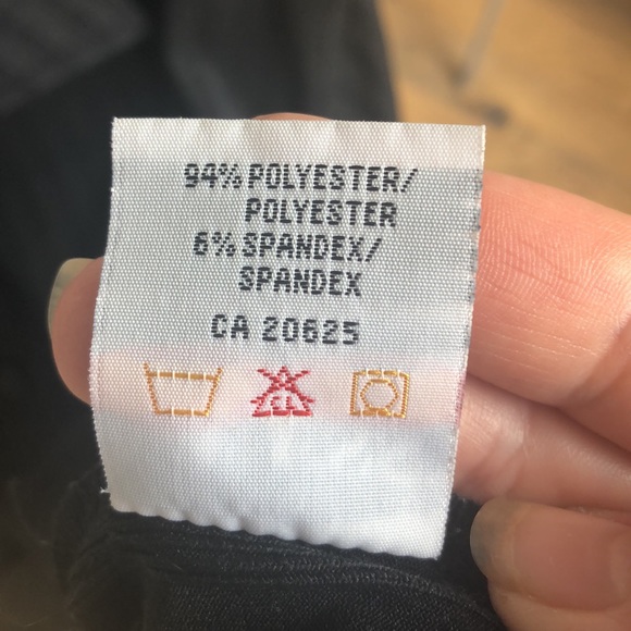 Men’s black Guess Jeans short sleeved shirt. - Picture 6 of 6